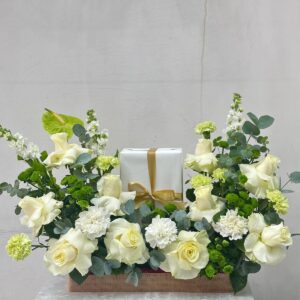 flower arrangement 19