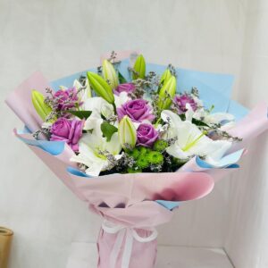Hand Bouquet 60