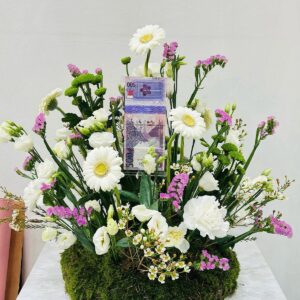 flower arrangement 36