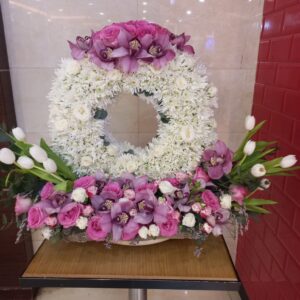 flower arrangement 30