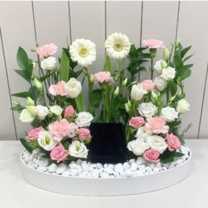 flower arrangement 28