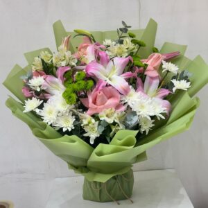 hand bouquet  mix flower 168